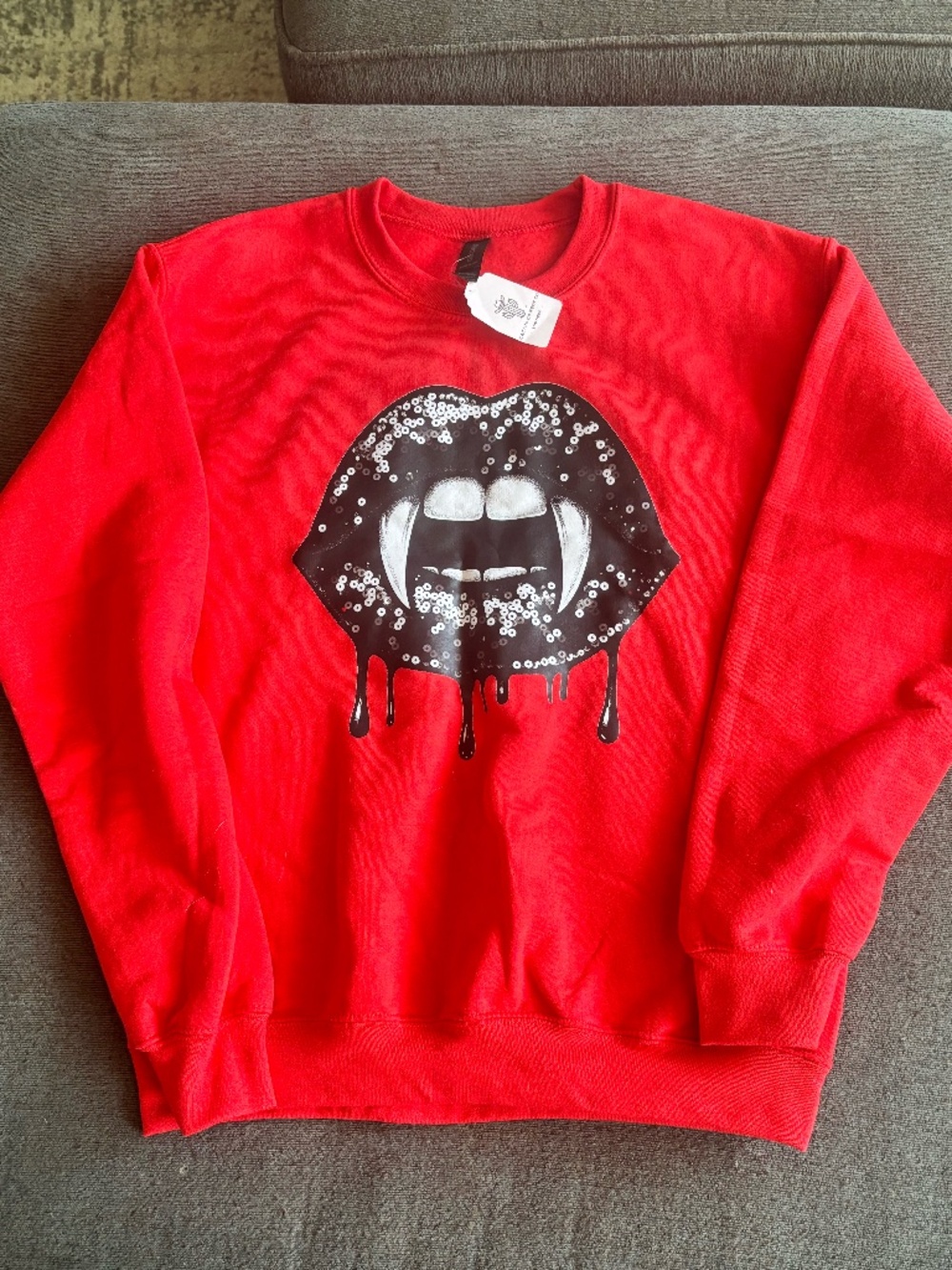 Vampire Lips Graphic Sweatshirt Red Sequin Fang Crewneck Women’s S-XL NWT